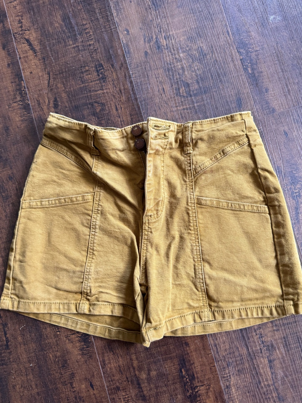 Mustard green/yellow High-Waist Women’s Shorts